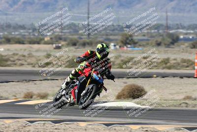 media/Jan-15-2026-Racers Edge (Thu) [[dfebeb70ab]]/3-B Group/Session 2 (Turn 11)/